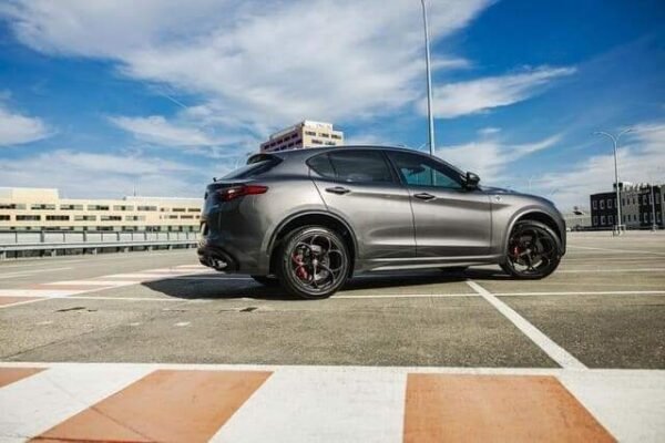 Alfa Romeo Stelvio – Image 9