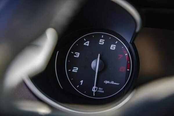 Alfa Romeo Stelvio – Image 8