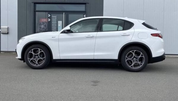 Alfa Romeo Stelvio – Image 10