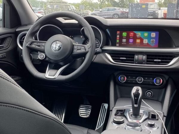 Alfa Romeo Stelvio – Image 8