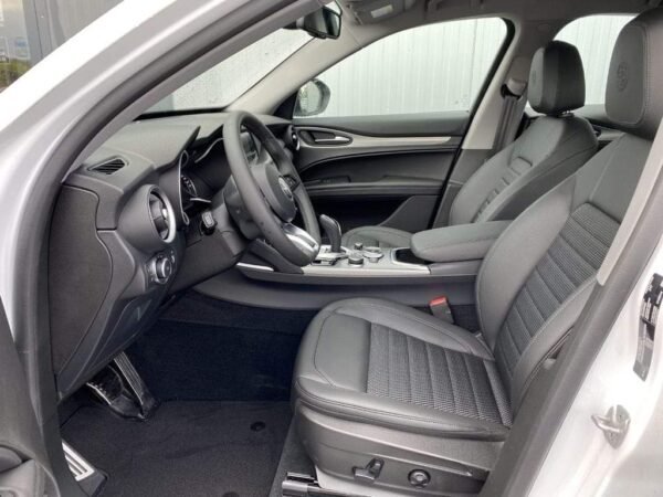 Alfa Romeo Stelvio – Image 13