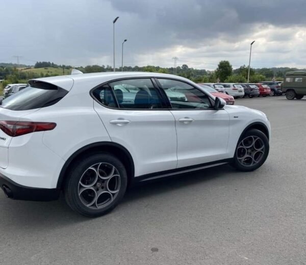 Alfa Romeo Stelvio – Image 27