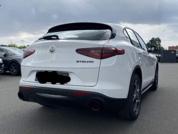 Alfa Romeo Stelvio – Image 26