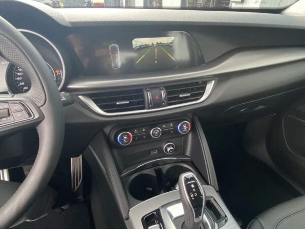 Alfa Romeo Stelvio – Image 29