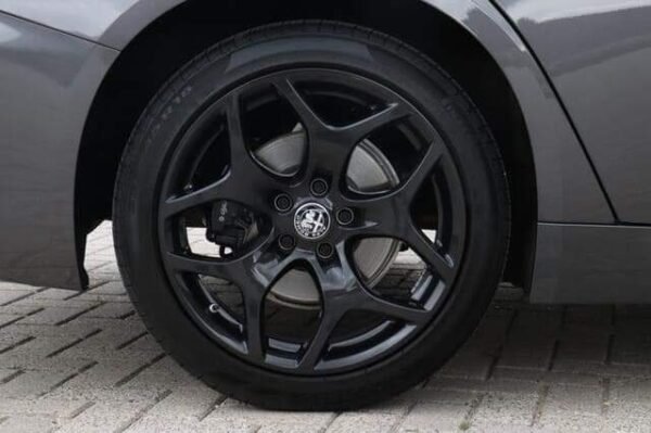 Alfa Romeo Giulia – Image 13