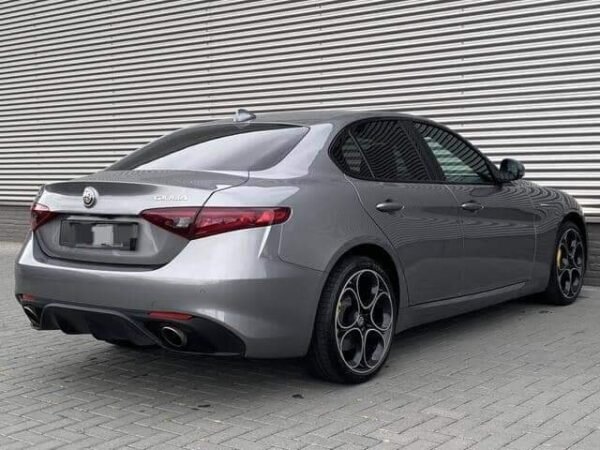 Alfa Romeo Giulia – Image 4