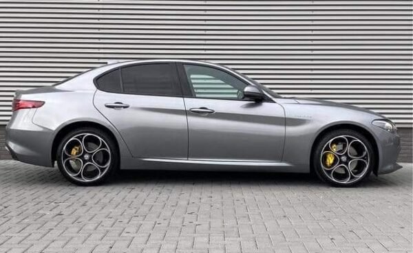 Alfa Romeo Giulia – Image 10