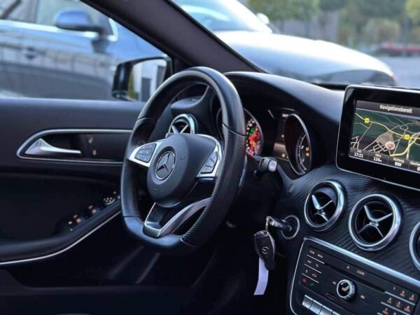 Mercedes-Benz A 200 – Image 12