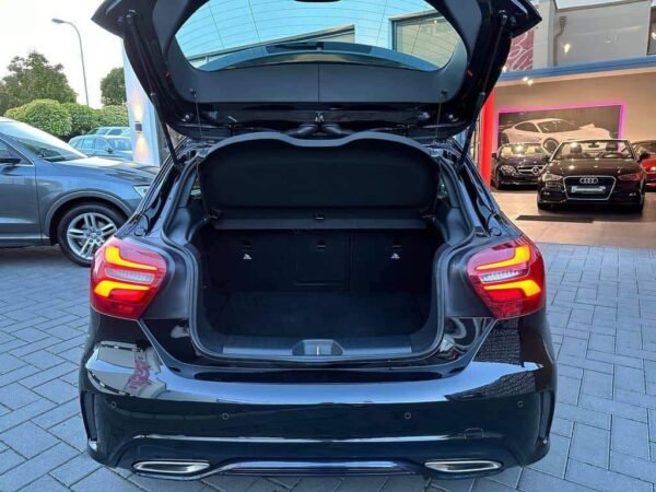 Mercedes-Benz A 200 – Image 25