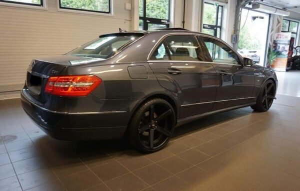 Mercedes-Benz Classe E 220 – Image 3