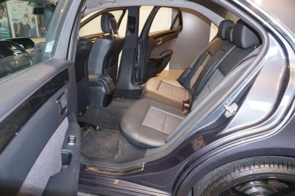 Mercedes-Benz Classe E 220 – Image 18