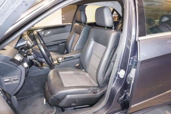 Mercedes-Benz Classe E 220 – Image 22