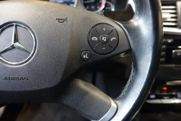Mercedes-Benz Classe E 220 – Image 29