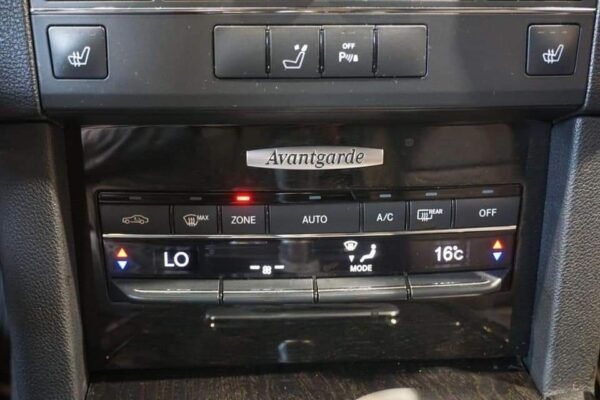 Mercedes-Benz Classe E 220 – Image 33