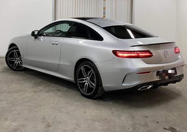 Mercedes-Benz Classe E 200 – Image 8