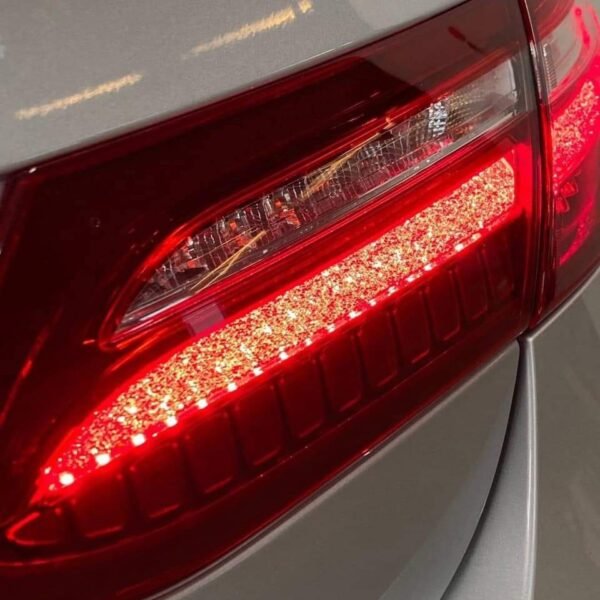 Mercedes-Benz Classe E 200 – Image 18