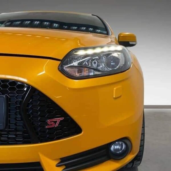 Ford Focus – Image 10