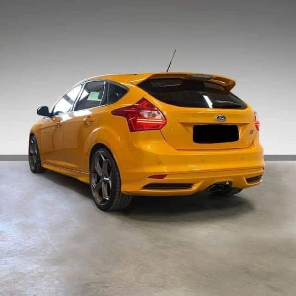 Ford Focus – Image 9