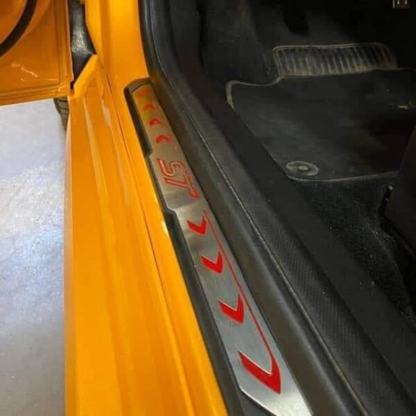Ford Focus – Image 23