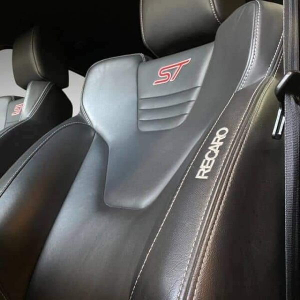 Ford Focus – Image 28