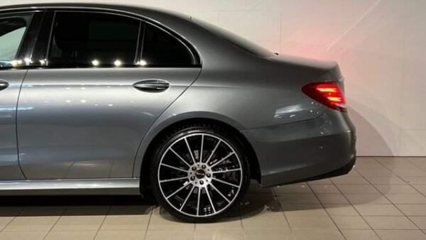 Mercedes-Benz Classe E 220D – Image 13