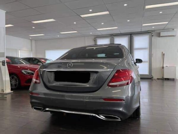 Mercedes-Benz E-classe E220d – Image 25