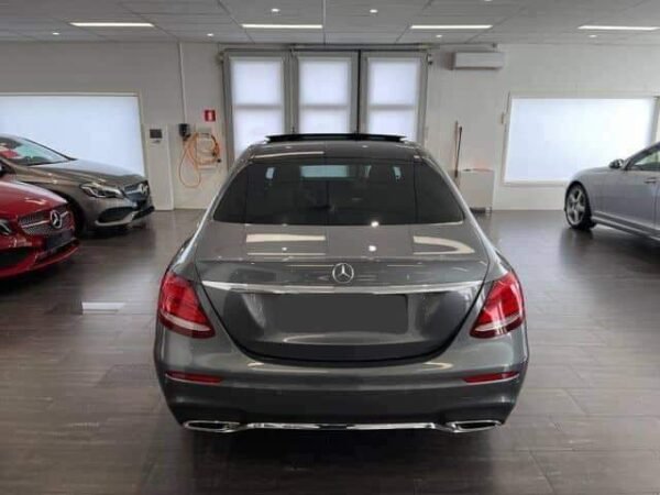 Mercedes-Benz E-classe E220d – Image 24
