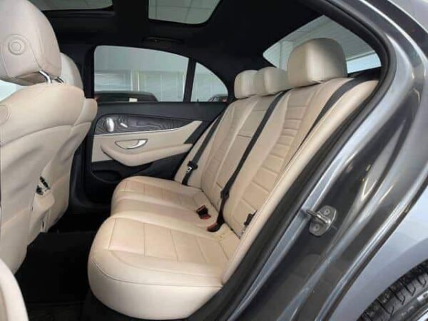 Mercedes-Benz E-classe E220d – Image 37