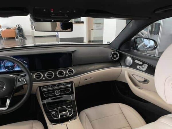 Mercedes-Benz E-classe E220d – Image 39