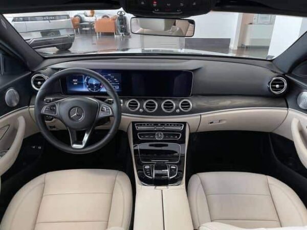 Mercedes-Benz E-classe E220d – Image 45