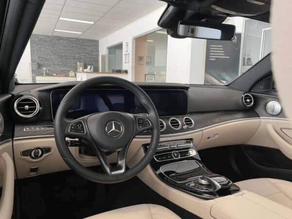 Mercedes-Benz E-classe E220d – Image 43