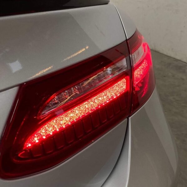 Mercedes-Benz Classe E – Image 47