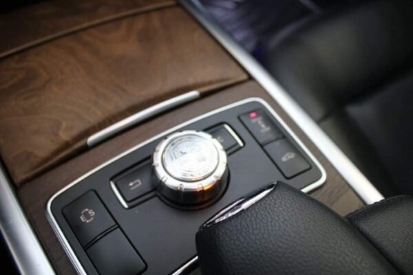 Mercedes-Benz Classe E – Image 51