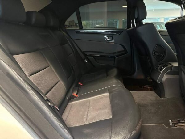 Mercedes-Benz Classe E – Image 29