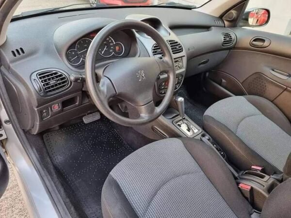 Peugeot 206 – Image 7