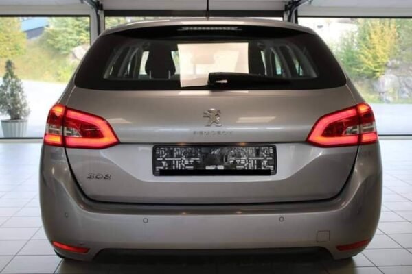 Peugeot 308 – Image 6