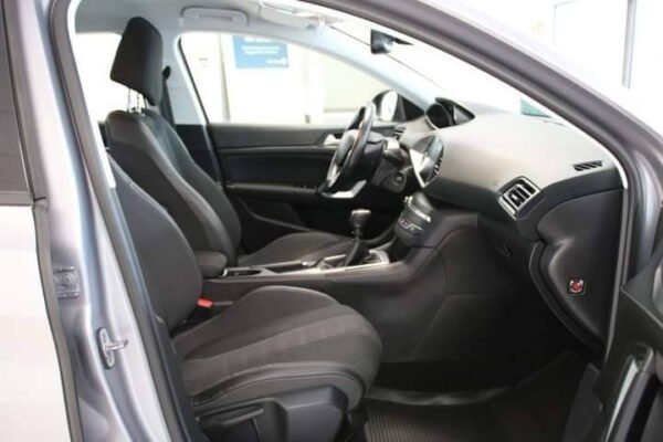 Peugeot 308 – Image 26