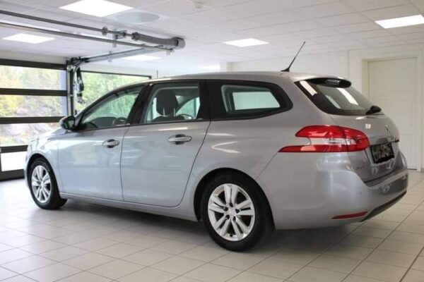 Peugeot 308 – Image 23