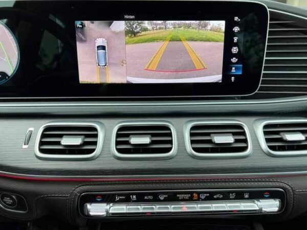 Mercedes-Benz GLE 350 – Image 23