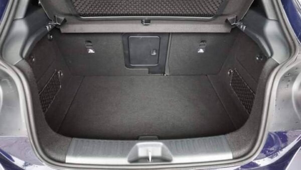 Mercedes-Benz A 200 – Image 24