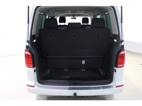 Volkswagen Multivan – Image 11