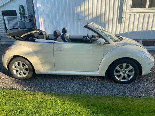 Volkswagen Beetle – Image 4