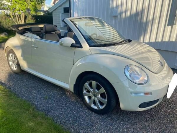 Volkswagen Beetle – Image 9