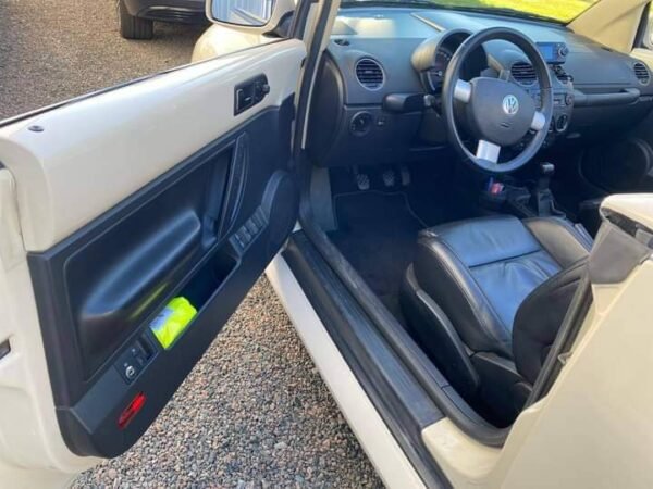 Volkswagen Beetle – Image 15