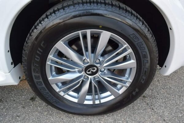 INFINITY QX80  – Image 7