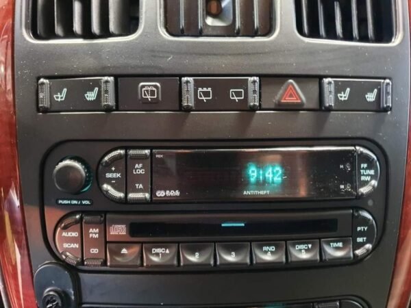 Chrysler Grand Voyager – Image 20