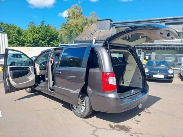 Chrysler Grand Voyager – Image 9