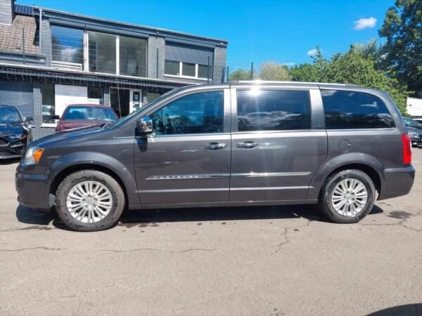 Chrysler Grand Voyager – Image 8