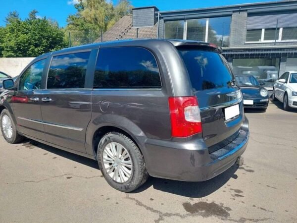 Chrysler Grand Voyager – Image 7