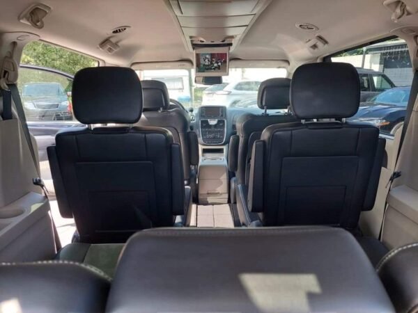 Chrysler Grand Voyager – Image 17